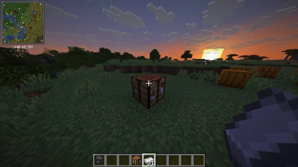 Chế tạo đe Minecraft từ ba khối sắt và bốn thỏi sắt